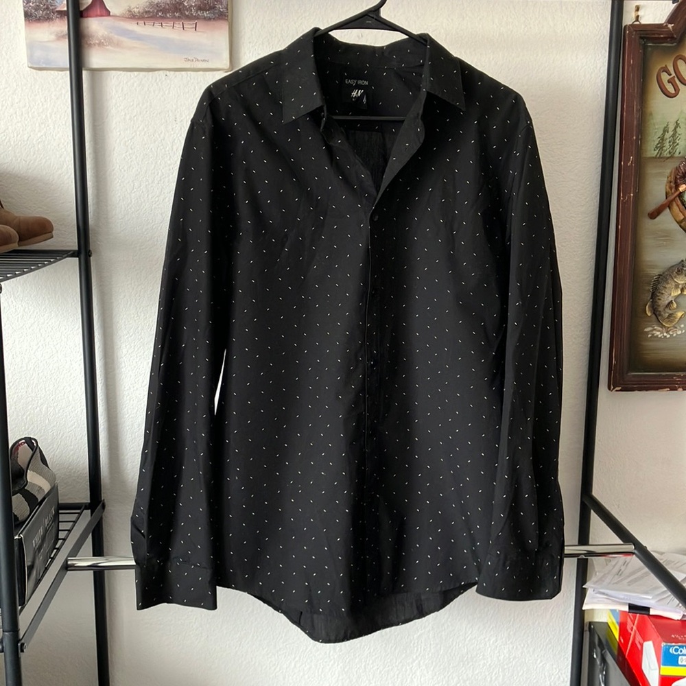 H & M size L Men’s Dress Shirt